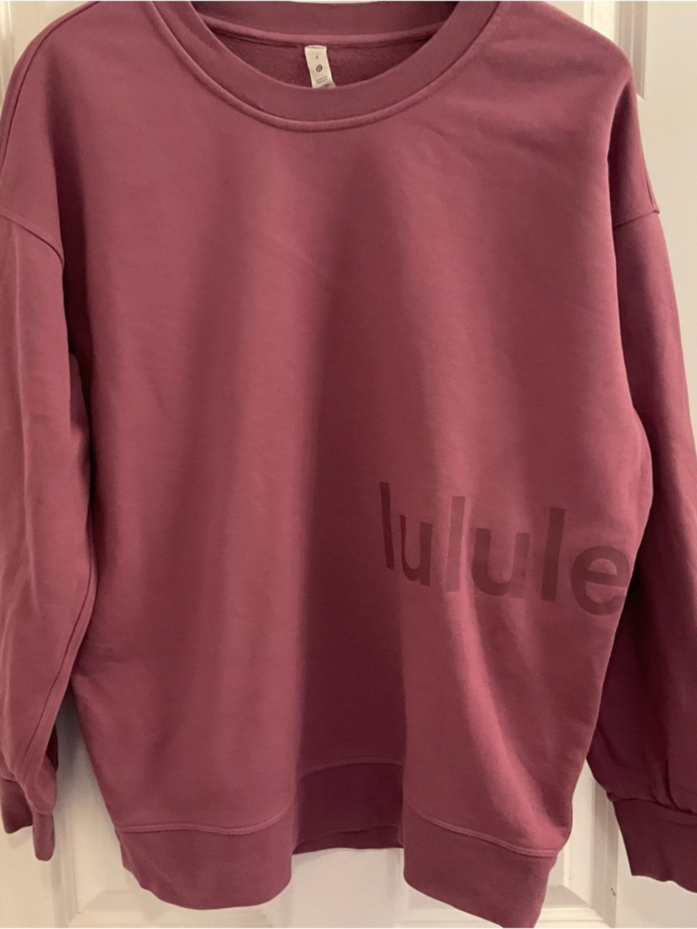 Lululemon Perfectly Oversized Crew Graphic - Size 4 - Vintage Plum - Picture 3 of 7
